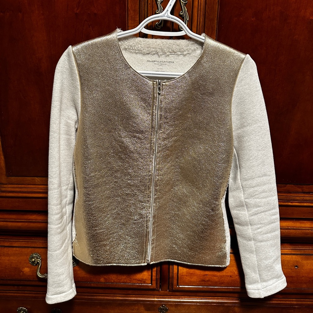 Majestic Filatures PARIS
Metallic Leather-Front Jacket (Designer Size 1)
Gold - Picture 5 of 15